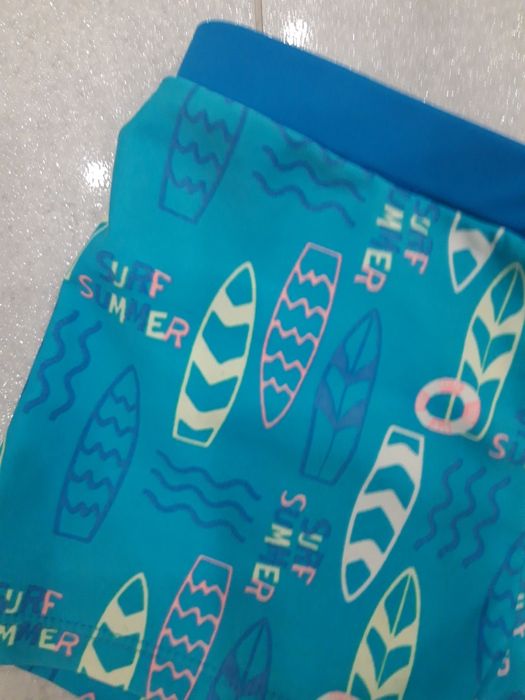 Kąpielówki chłopięce rozm. 110/116