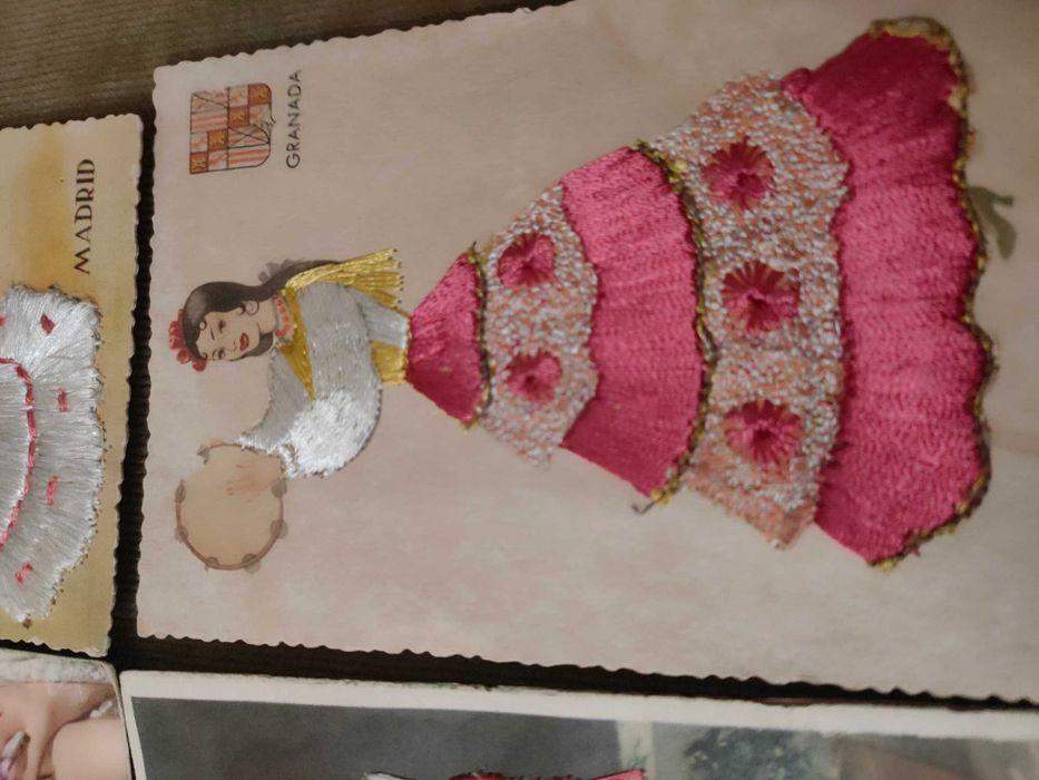 Postais antigos bordados