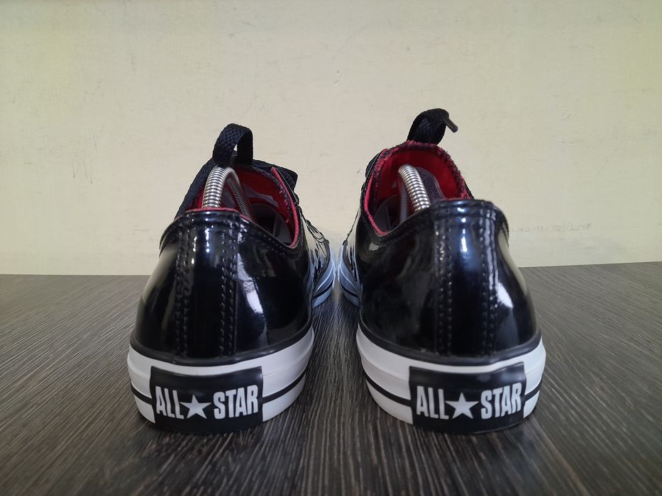Чорні лаковані кеди унісекс Converse Chuck Taylor All Star р.39.5