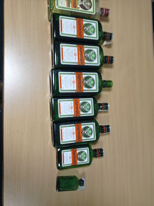 пустая  бутылка Jagermeister Егермейстер  0,5