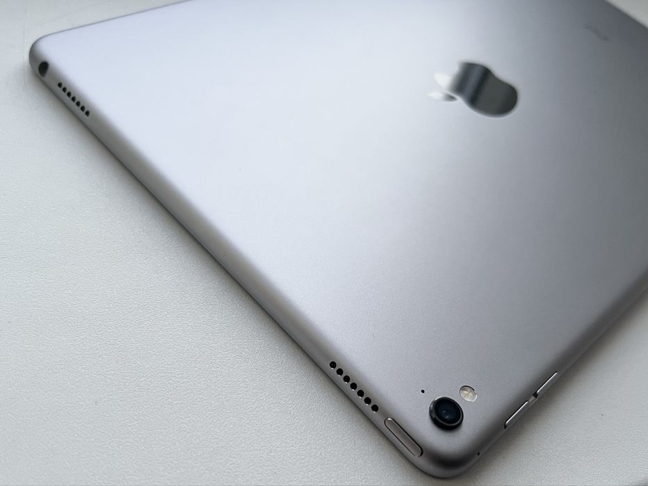  Apple iPad Pro 32GB Wi-Fi