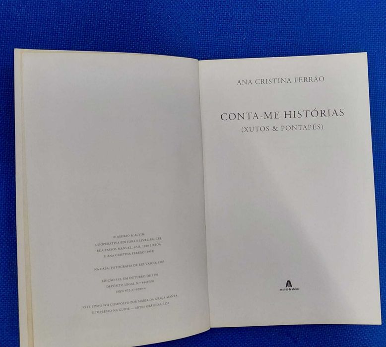 Livro 'Conta-me Histórias - Xutos & Pontapés' (1ª Edição)