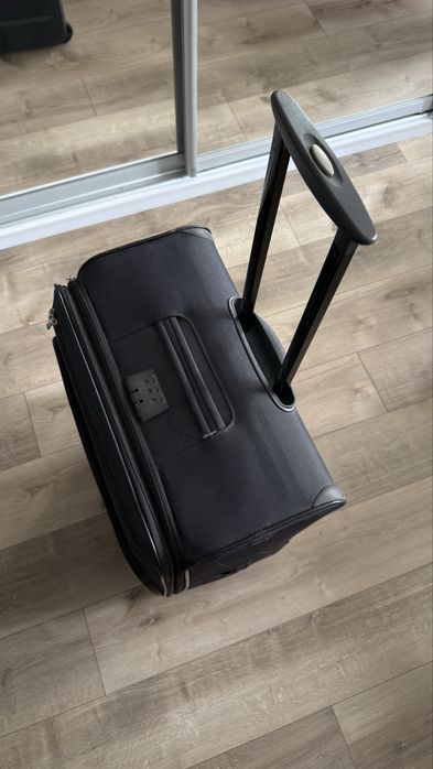 Оригінальна валіза Samsonite (L/M) 66х47х28. Гарний стан