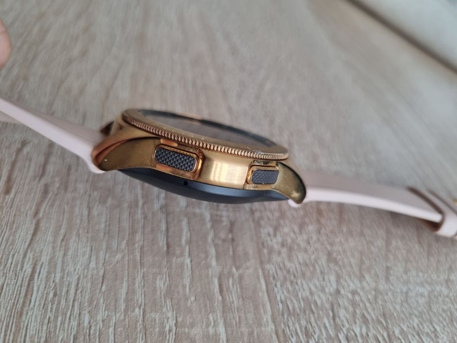 Смарт годинник Samsung Watch 42 mm