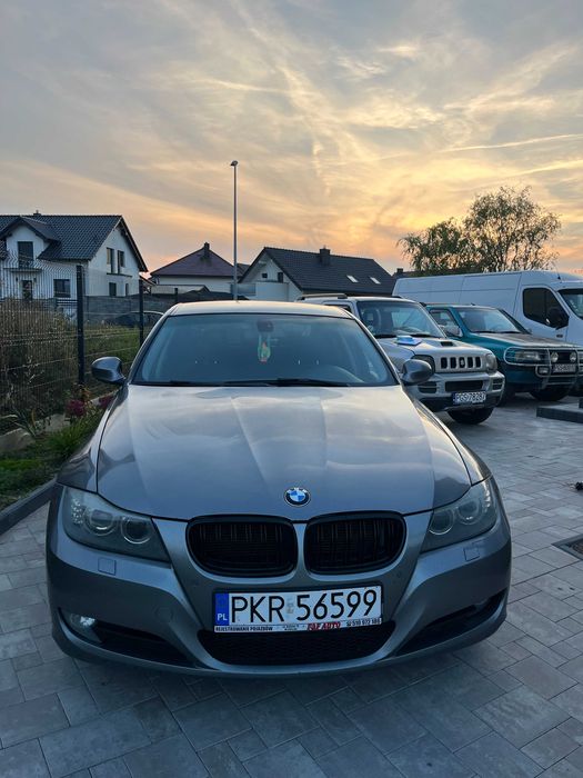 Samochód BMW e90 320d