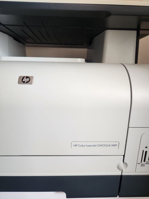 БФП (принтер/факс) HP color laserjet cm1312nfi mfp