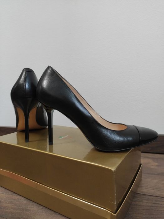 Туфли кожаные Carlo Pazolini новые 37 р.