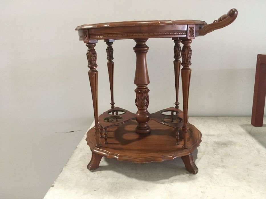 Mesa de chá64286037068289122