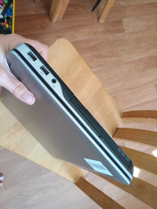 Ігровий ноутбук Dell e6540 i7\16gb\AMD 8790m\256 ssd