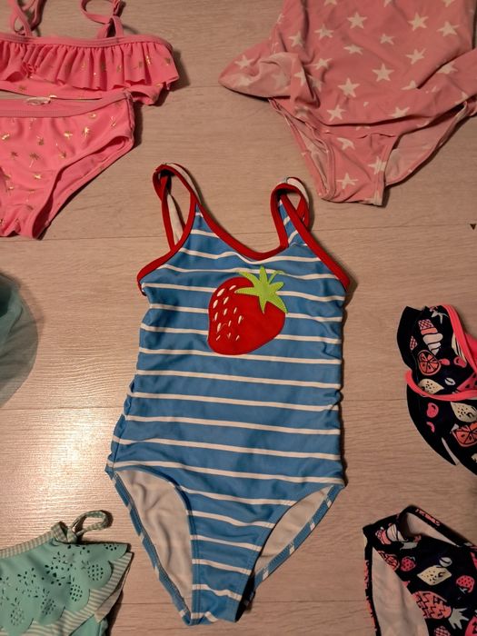 Stroje kąpielowe 110-116