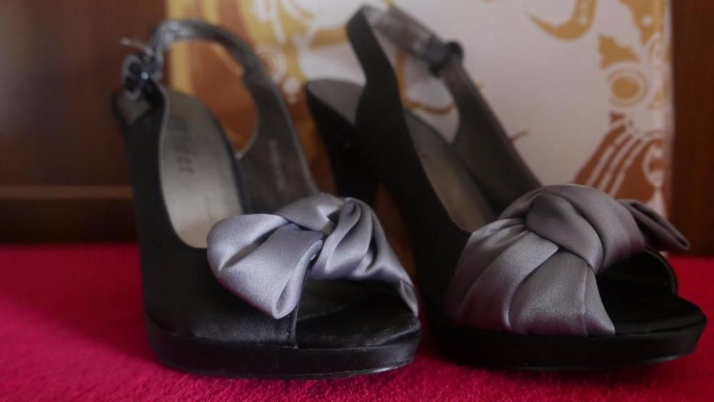 Buty szpilki klasyczne CCC