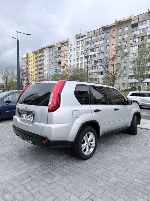 Продам Nissan  X-Trail