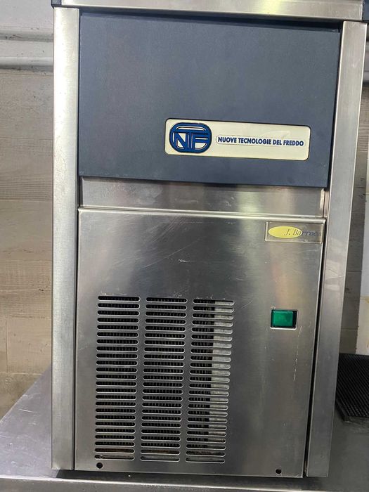 Máquina gelo NTF 20kg
