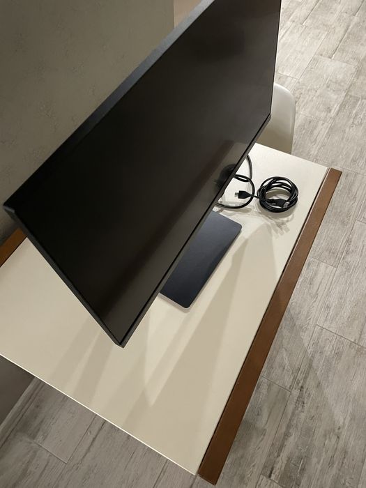 Монитор 27" Samsung Professional LS27C430 FullHD IPS / 100Hz