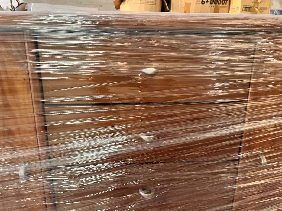 Aparador de cozinha em madeira