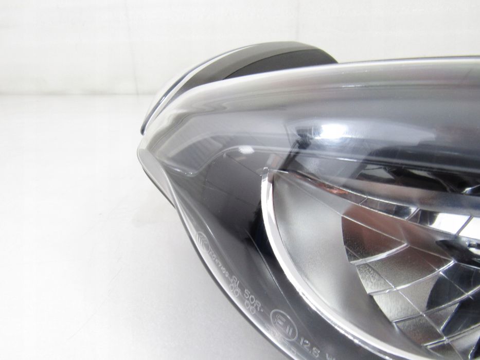 lampa przód / reflektor triumph street triple 765 rs