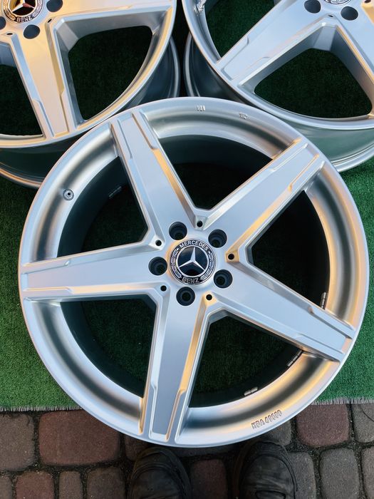Диски 5/112 R20 Mercedes Benz 8.5J ET-45 з датчиками тиску