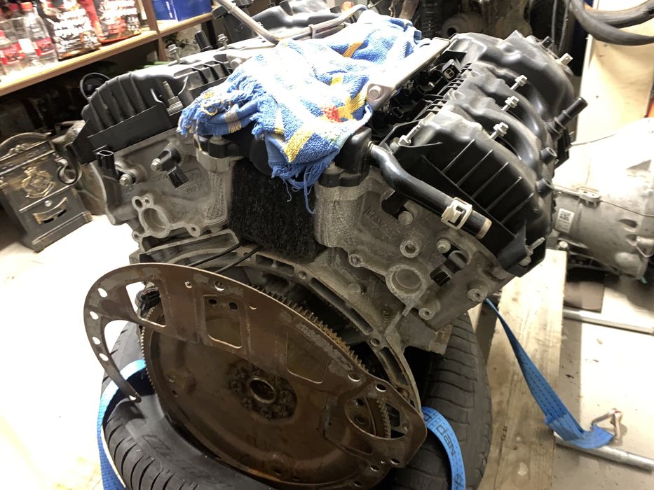 Двигатель Ford 3.7 на запчасти