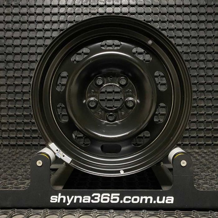 Диски б/у BMW R16 7J PCD 5X120 BK БМВ 6786353