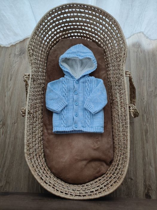 Sweterek zapinany na misiu r 3-6 msc