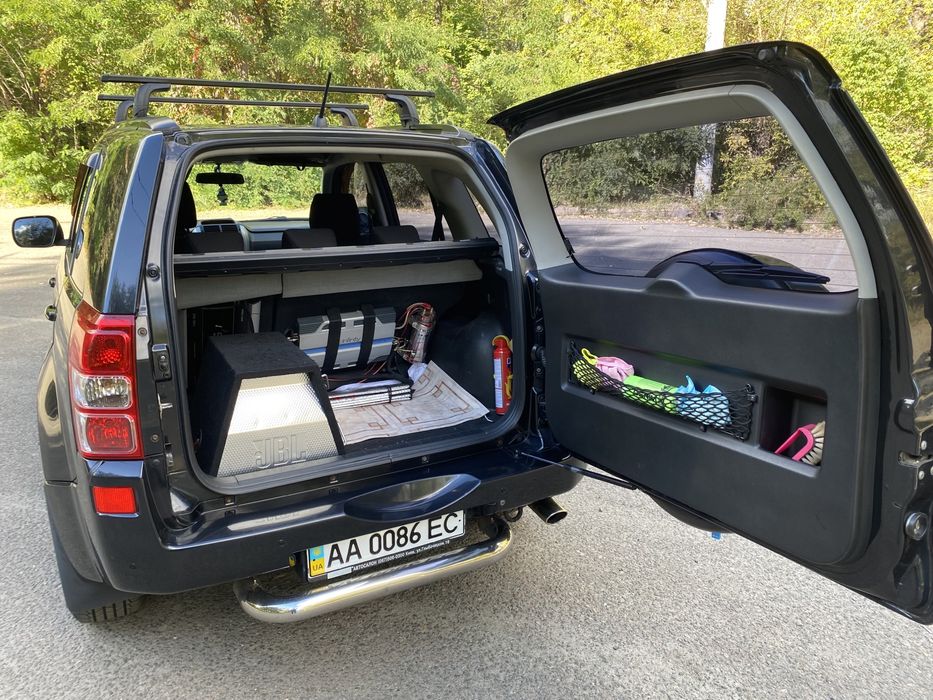 Suzuki Grant Vitara 2.0 бенз