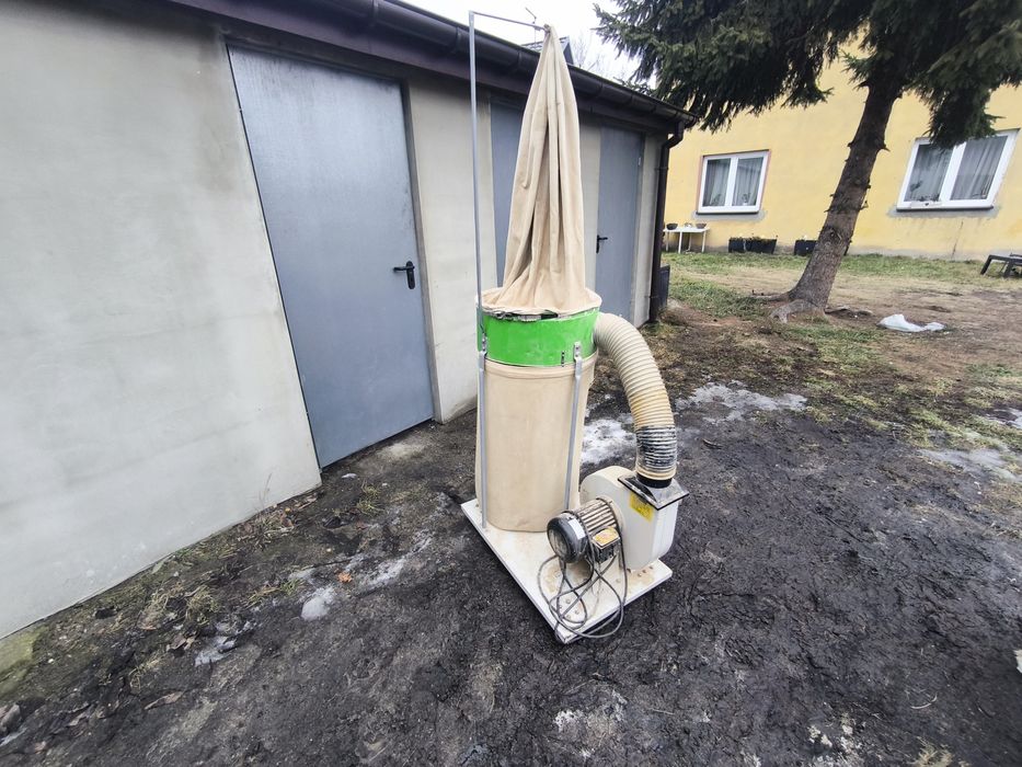 Wyciąg Trocin 380 V