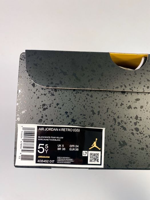 Jordan 4 Retro Thunder (GS) - 38 EU / 5.5Y US