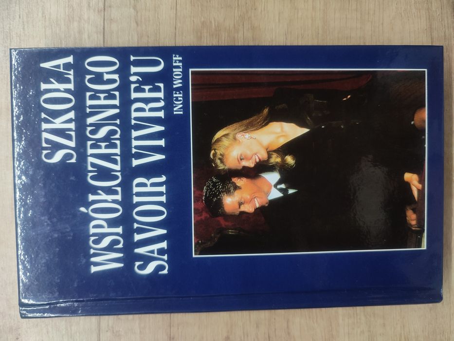 Szkoła współczesnego savoir-vivre'u