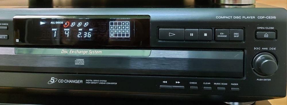 Sony CDP-CE315 odtwarzacz CD