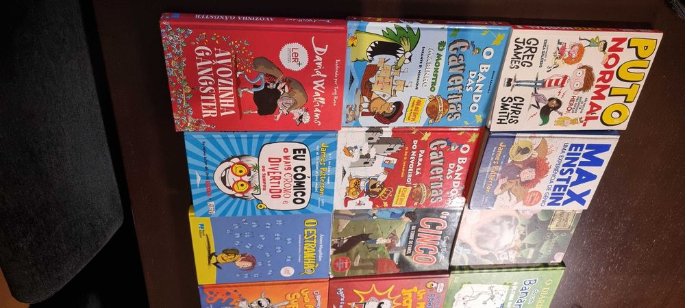 Livros infantis  Rowley, Minecraft e outros