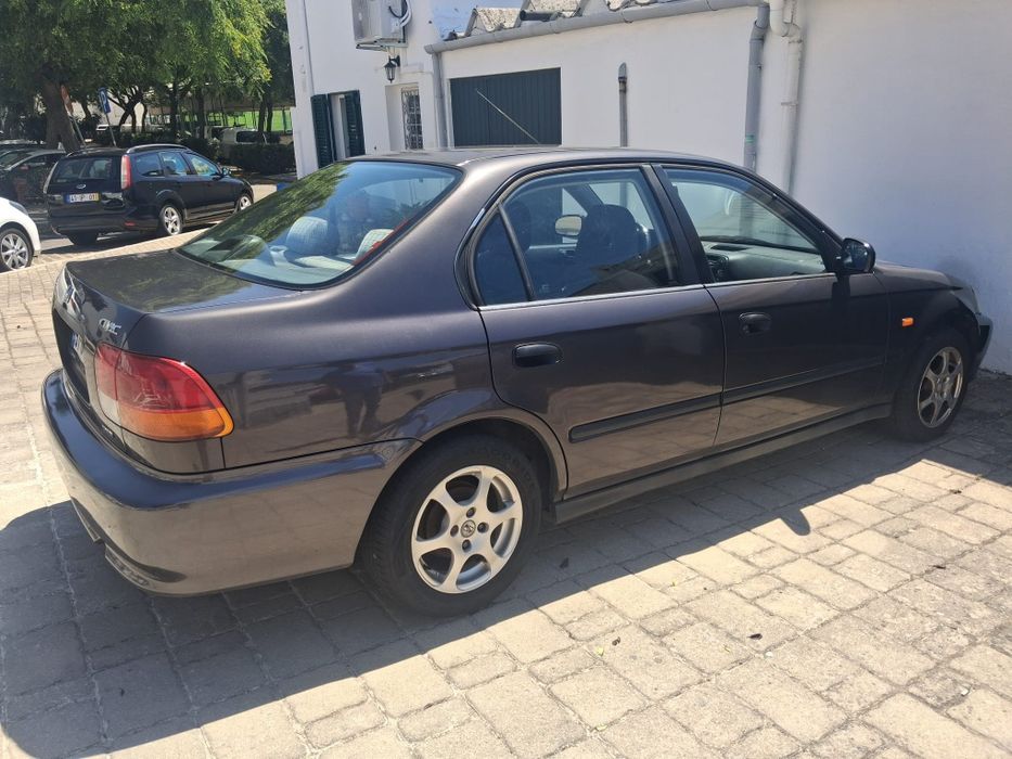 Vendo Honda Civic 1.4i
