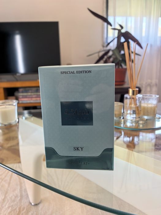 Shiyaaka Sky kahdlaj