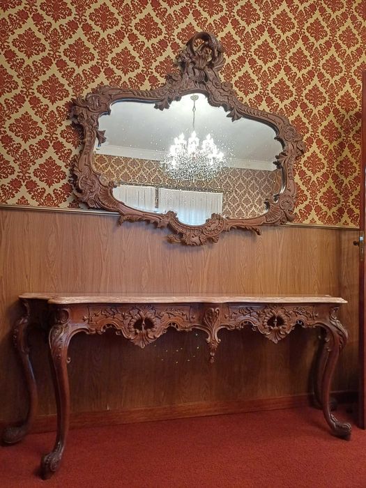 Móveis de estilo clássico