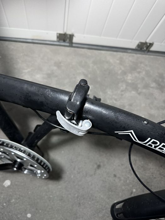 Bicicleta dobravel de adulto. Muito pratica e funcional na cidade
