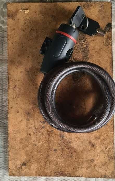 Продається велосипед  B'Twin Rockrider 340