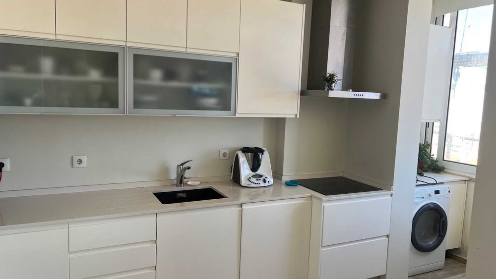 Apartamento vista rio Algés