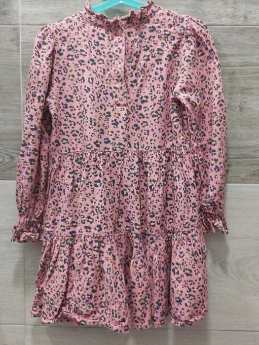 M&s śliczna sukienka 6- 7 l