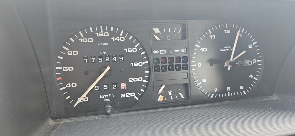 Volkswagen Golf II GL 1.6 Automatic | 1990 | 175 000 km | Bogate wyposażenie