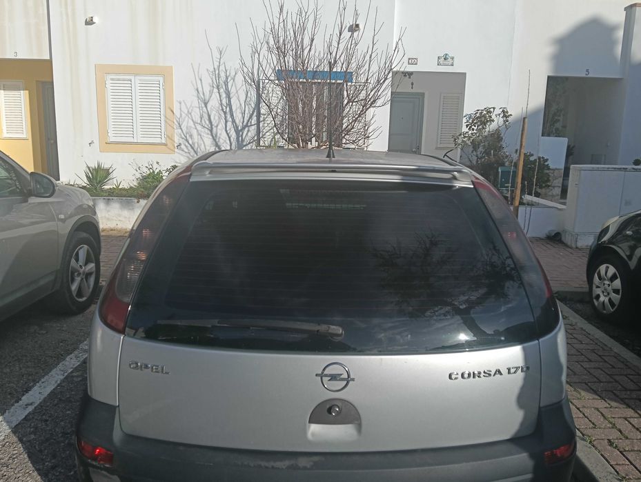 Opel corsa c em bom estado
