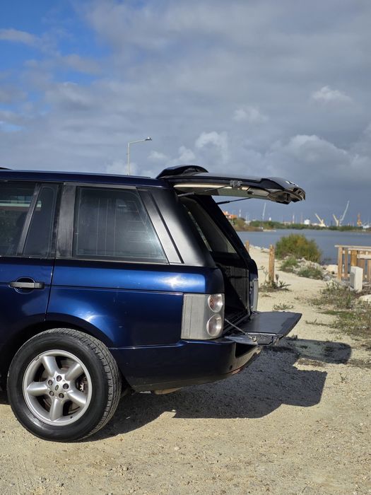Land Rover Range Rover Vouge 3.0 TD HSE Full extras