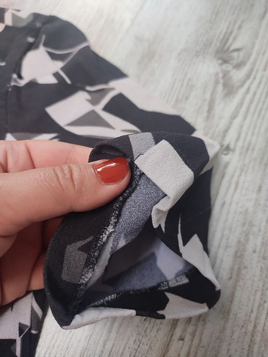 Strenesse 36 S bluzka damska elegancka pepitka podszewka zamek slim