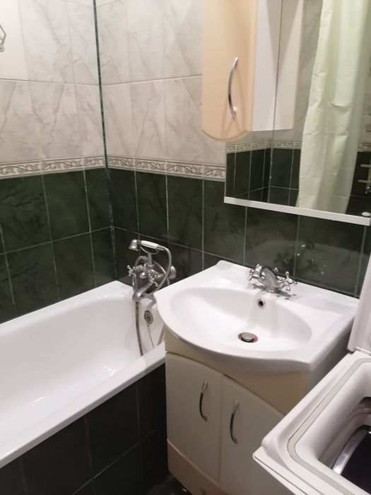 Продажа 1к. кв. смт. Чвбани Київ. обл..