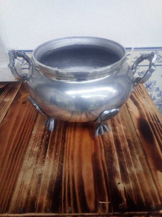 Terrina e prato em estanho
