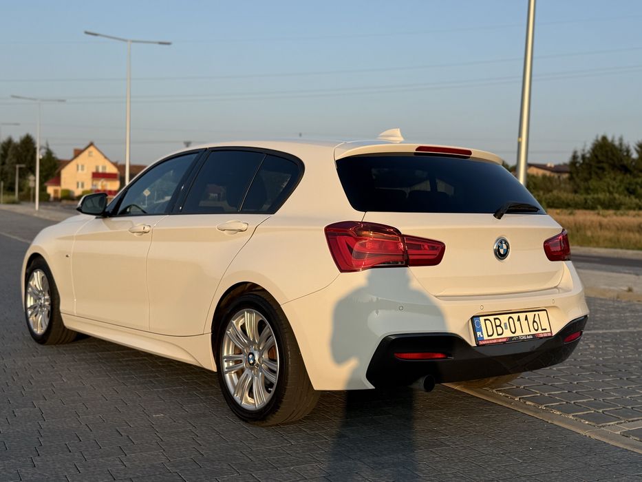 BMW Seria 1 M Pakiet  2016  116i Benzyna Manual  Full LED Bezwypadkowy