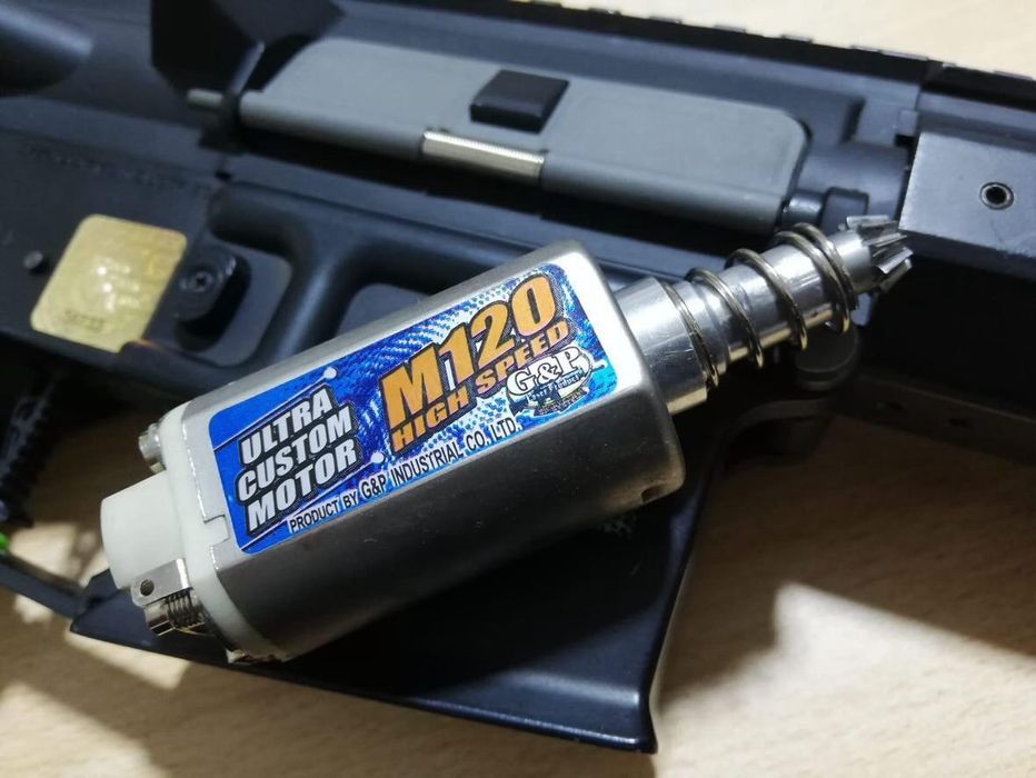 Fuzil Airsoft Specna Arms AR-15 Full Custom – Excelente Estado