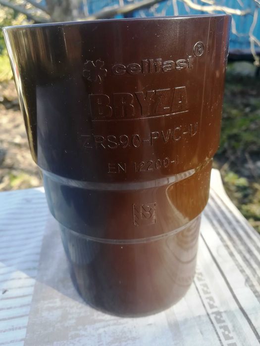 Продаю соединительную муфту водосточной трубы " BRYZA "диаметр-90мм