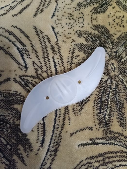 Фара, LED-світильник, маячок на спиці колеса.