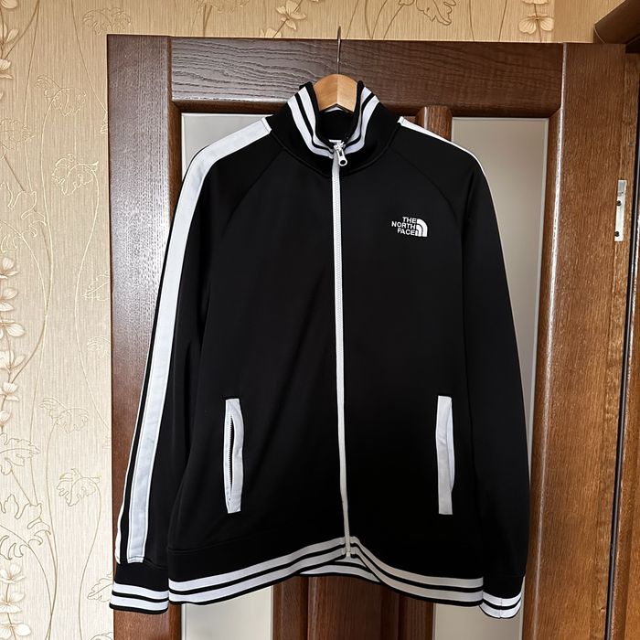 Олімпійка кофта the north face у відміному стані