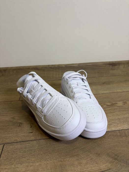 Снікерси Puma Caven 2.0