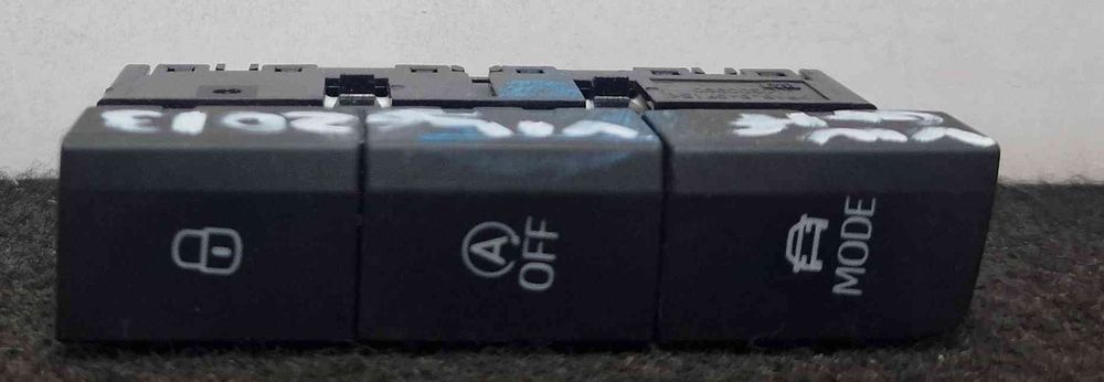 Conjunto de Botões - VW GOLF VII